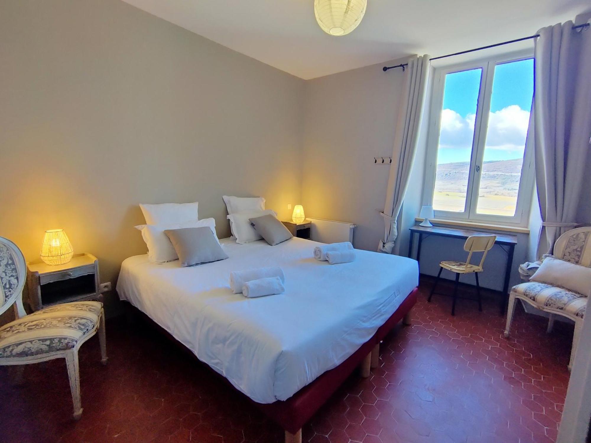 Le Nesk Ventoux - Hotel Sault Habitación foto