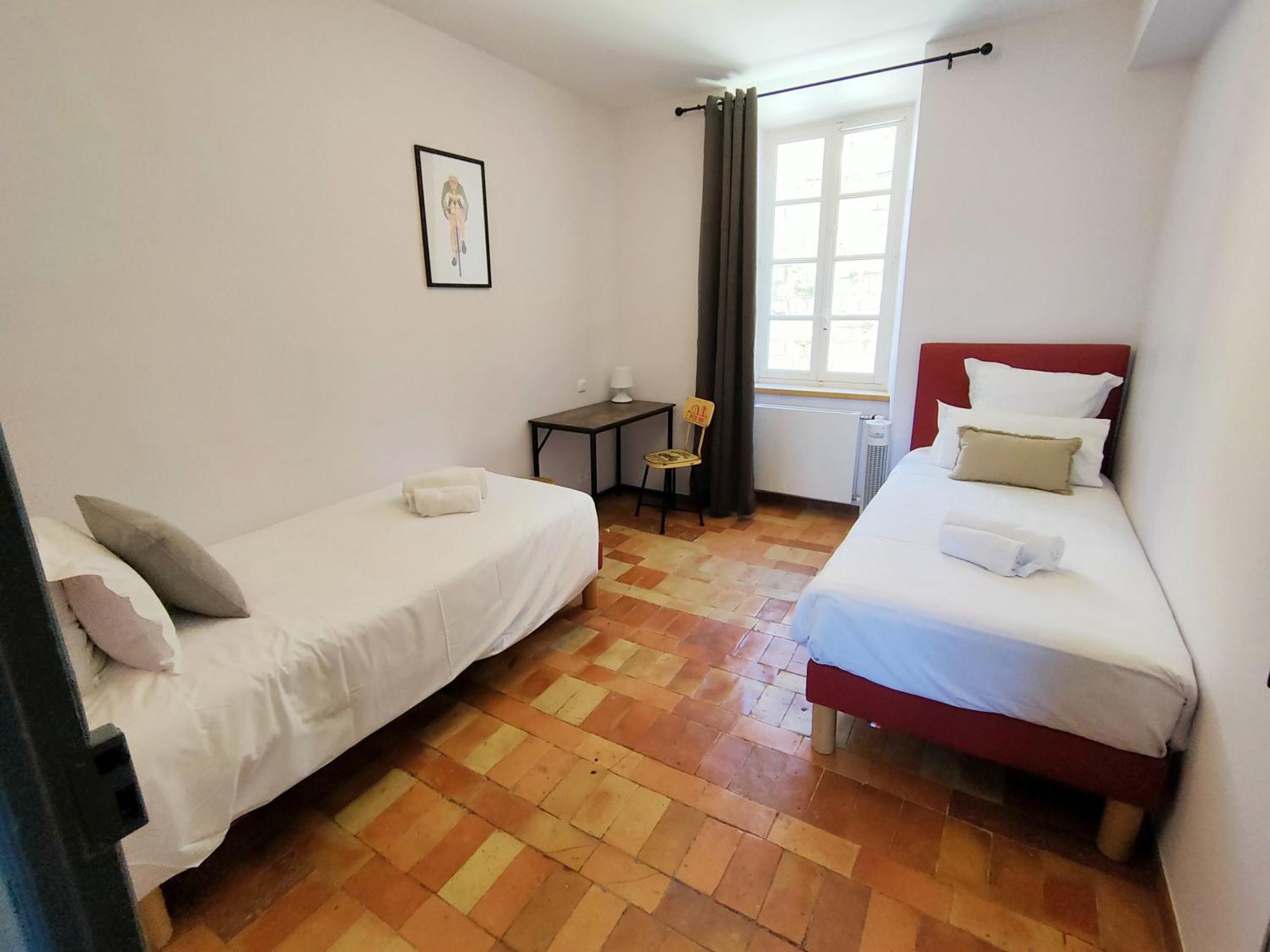 Le Nesk Ventoux - Hotel Sault Habitación foto